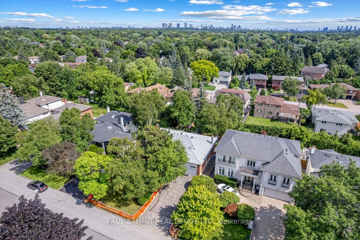 47 Ladyslipper Court