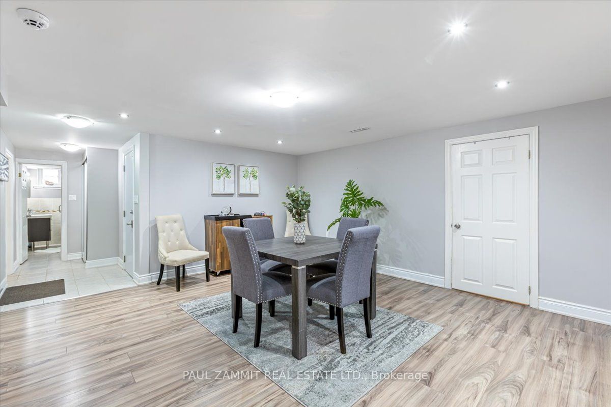 47 Ladyslipper Court