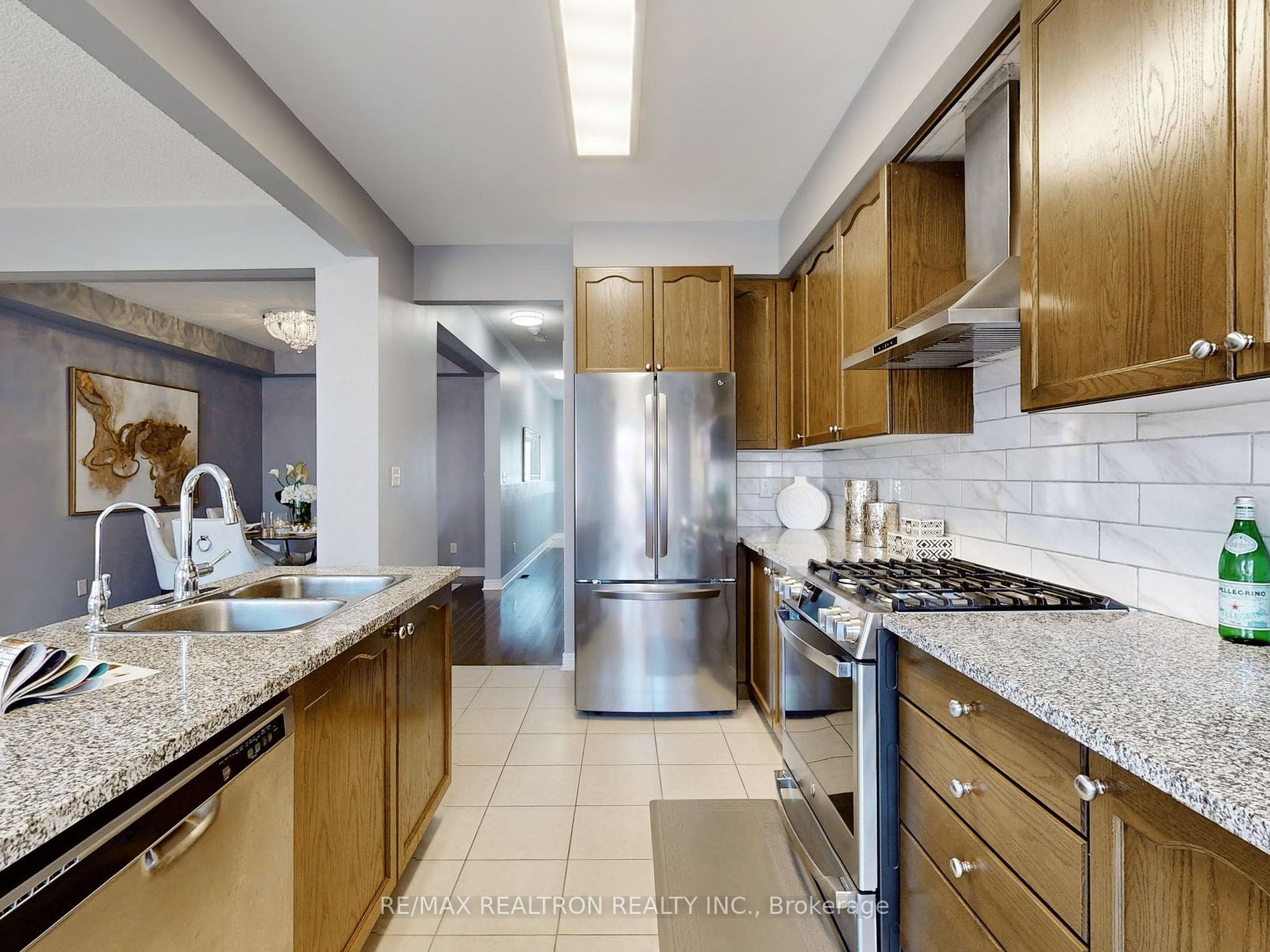 38 Flute St
