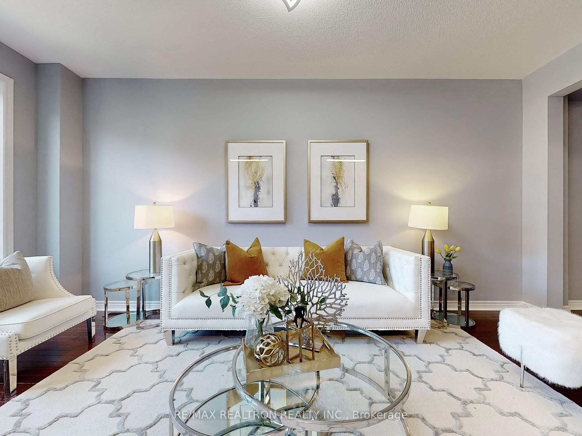 38 Flute St