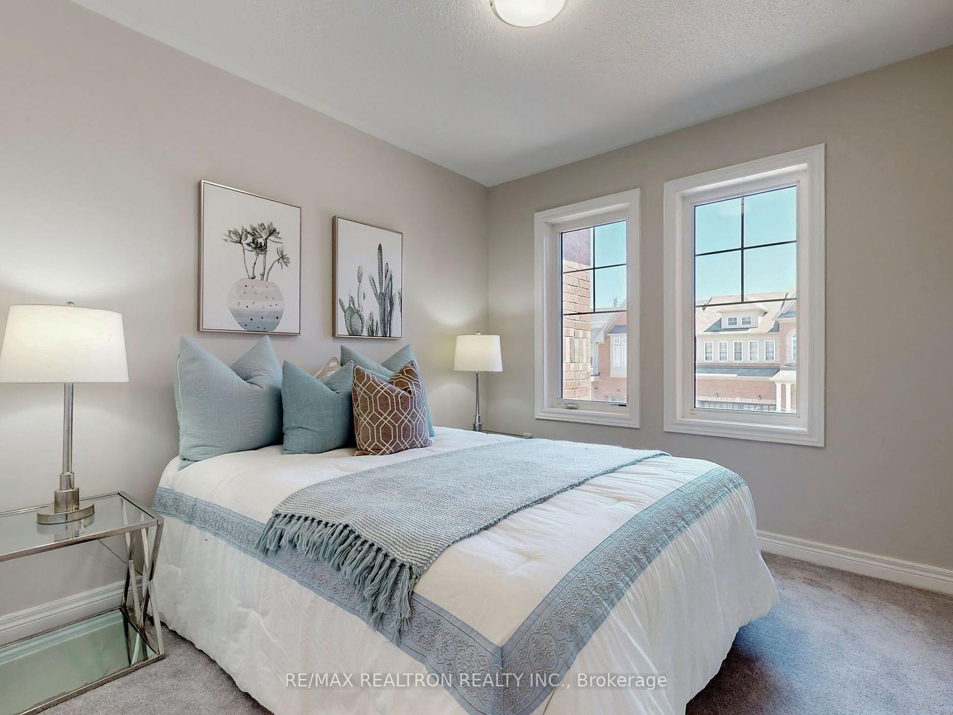 38 Flute St