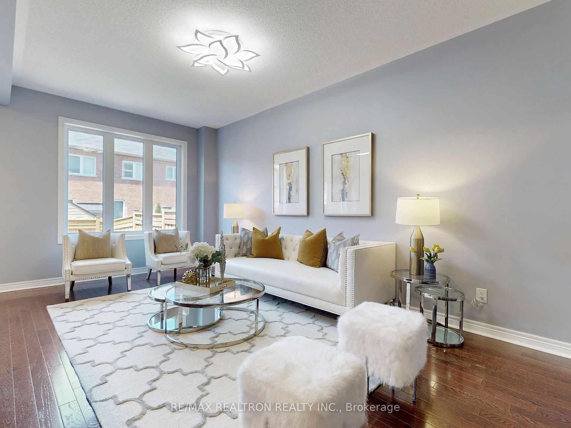 38 Flute St