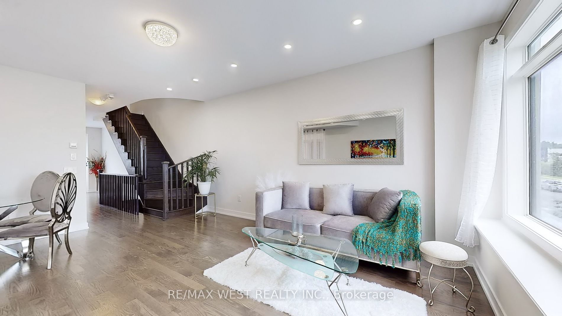 46 Troon Avenue