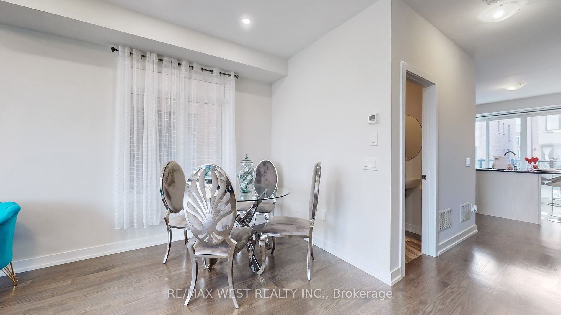 46 Troon Avenue