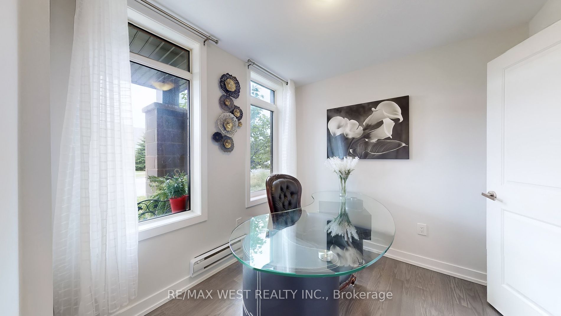 46 Troon Avenue
