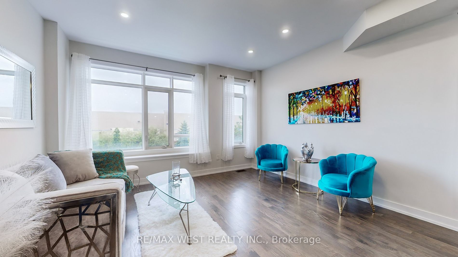 46 Troon Avenue
