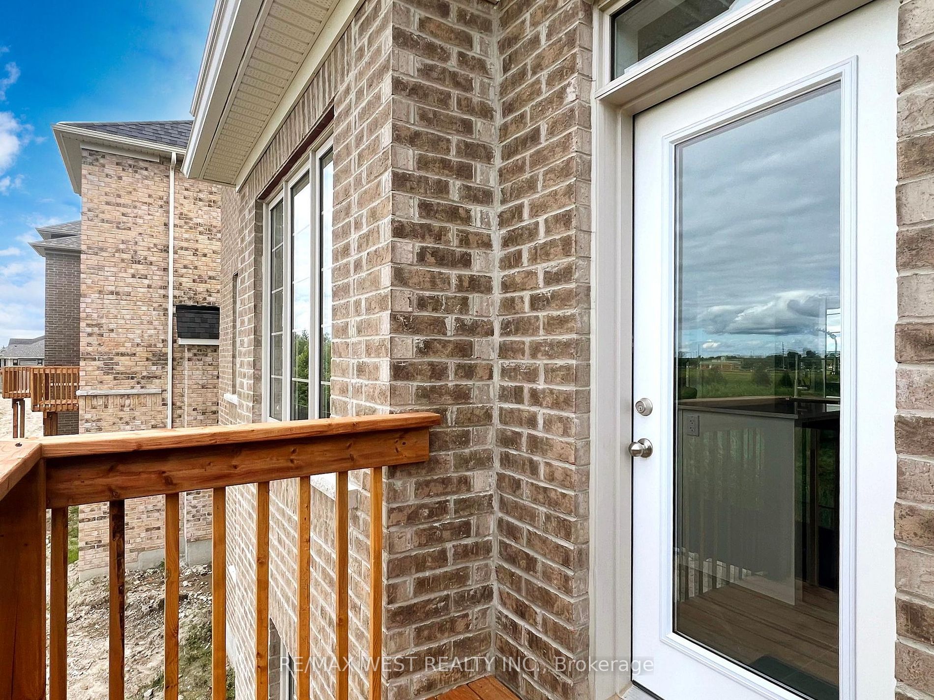 31 John Dallimore Dr