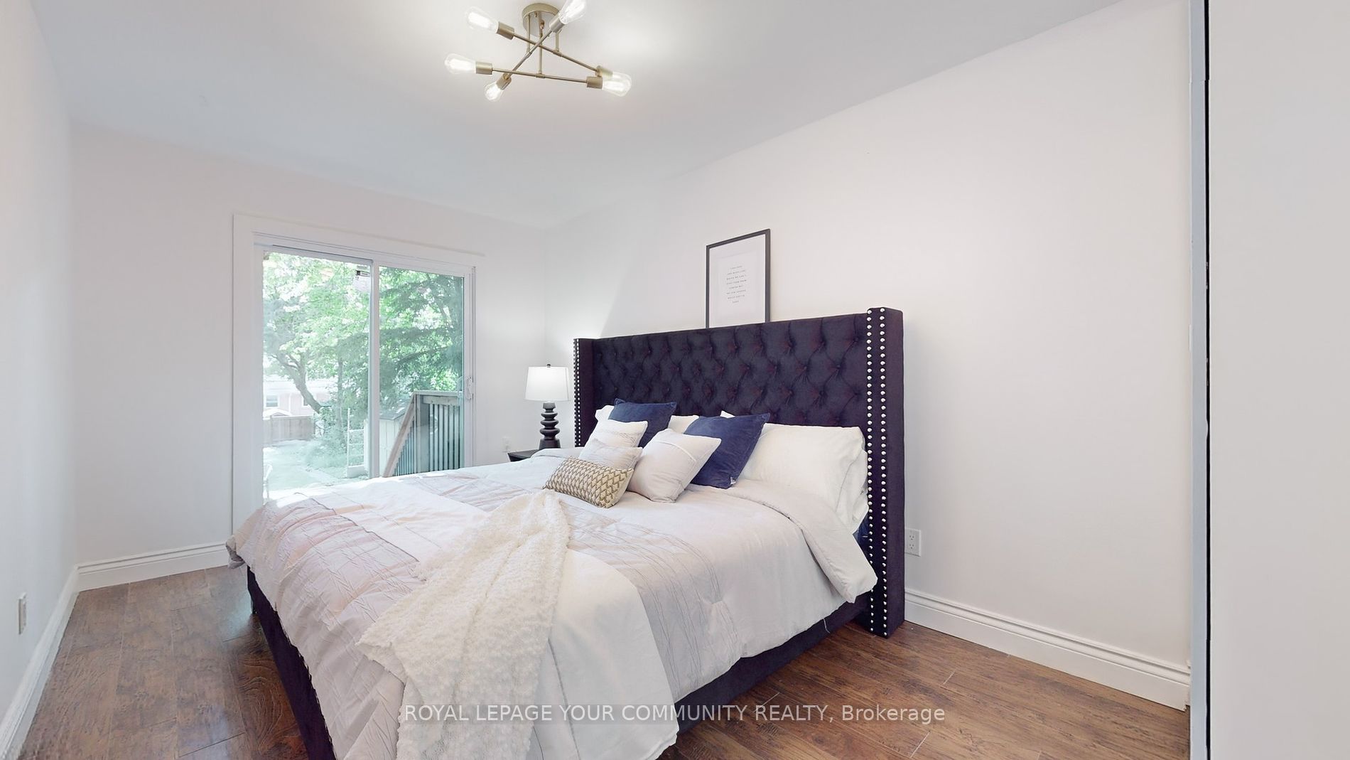 60 Hillview Drive