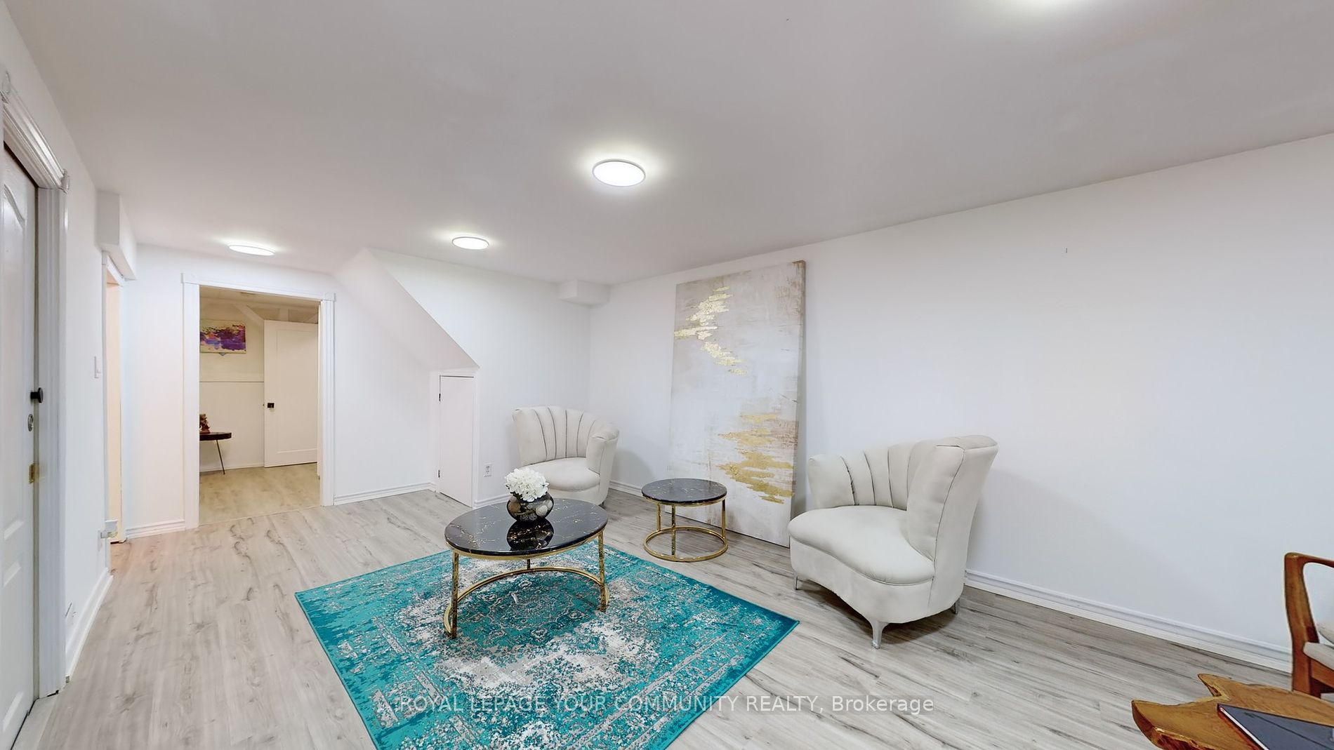 60 Hillview Drive