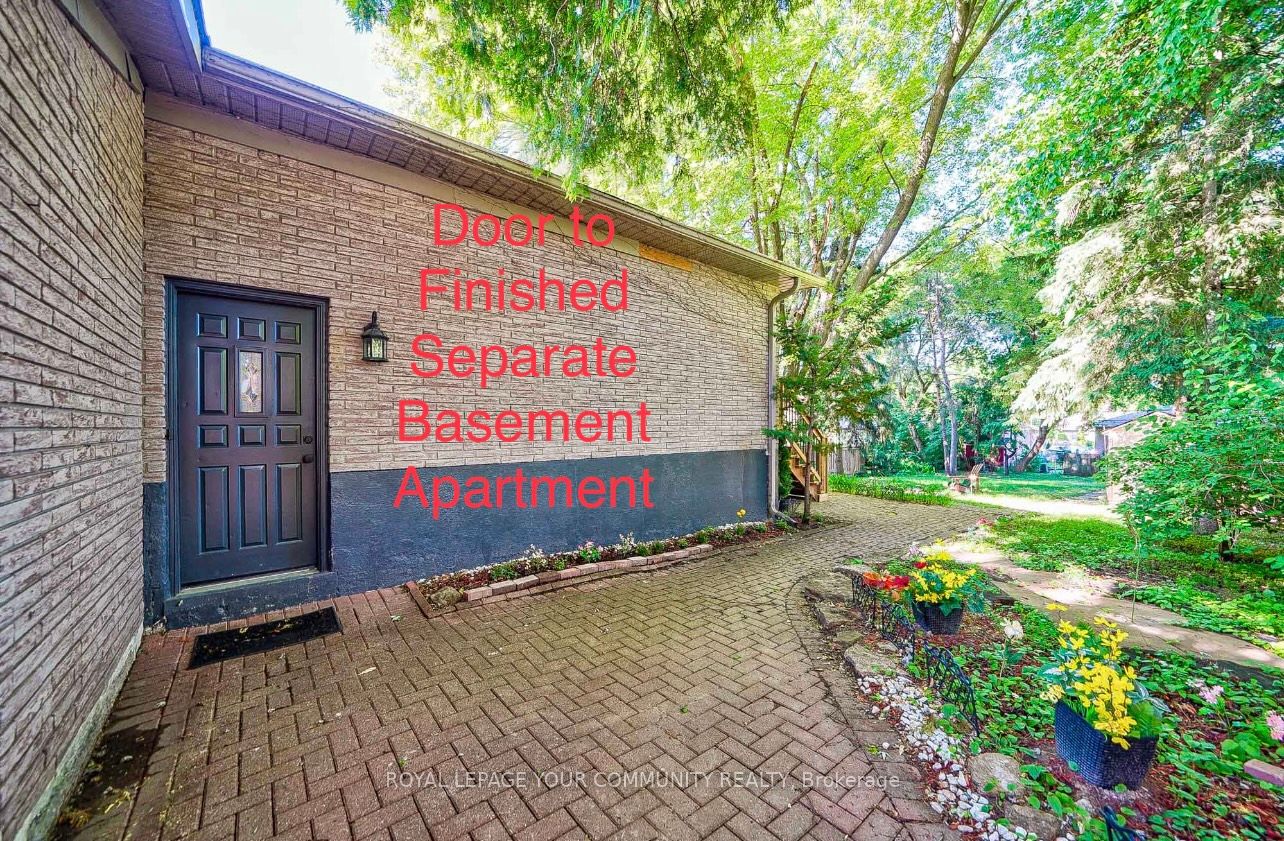 60 Hillview Drive