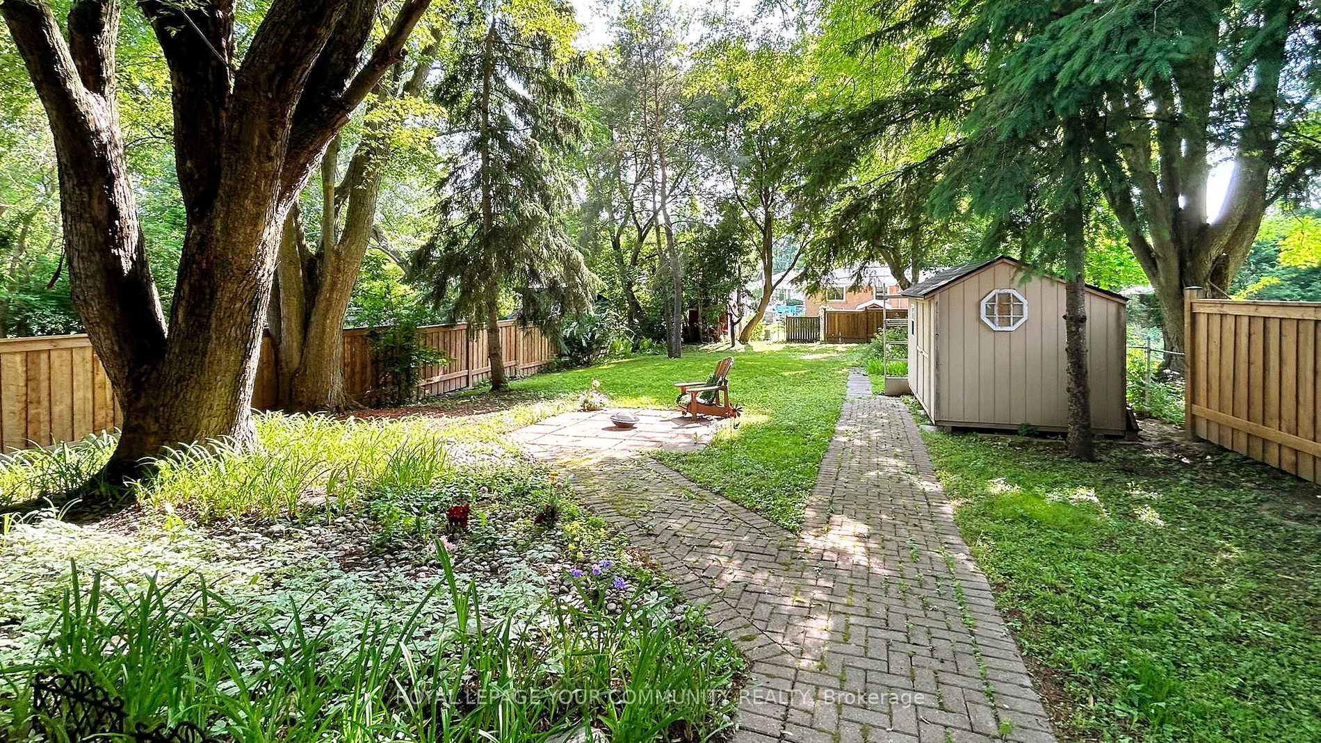 60 Hillview Drive