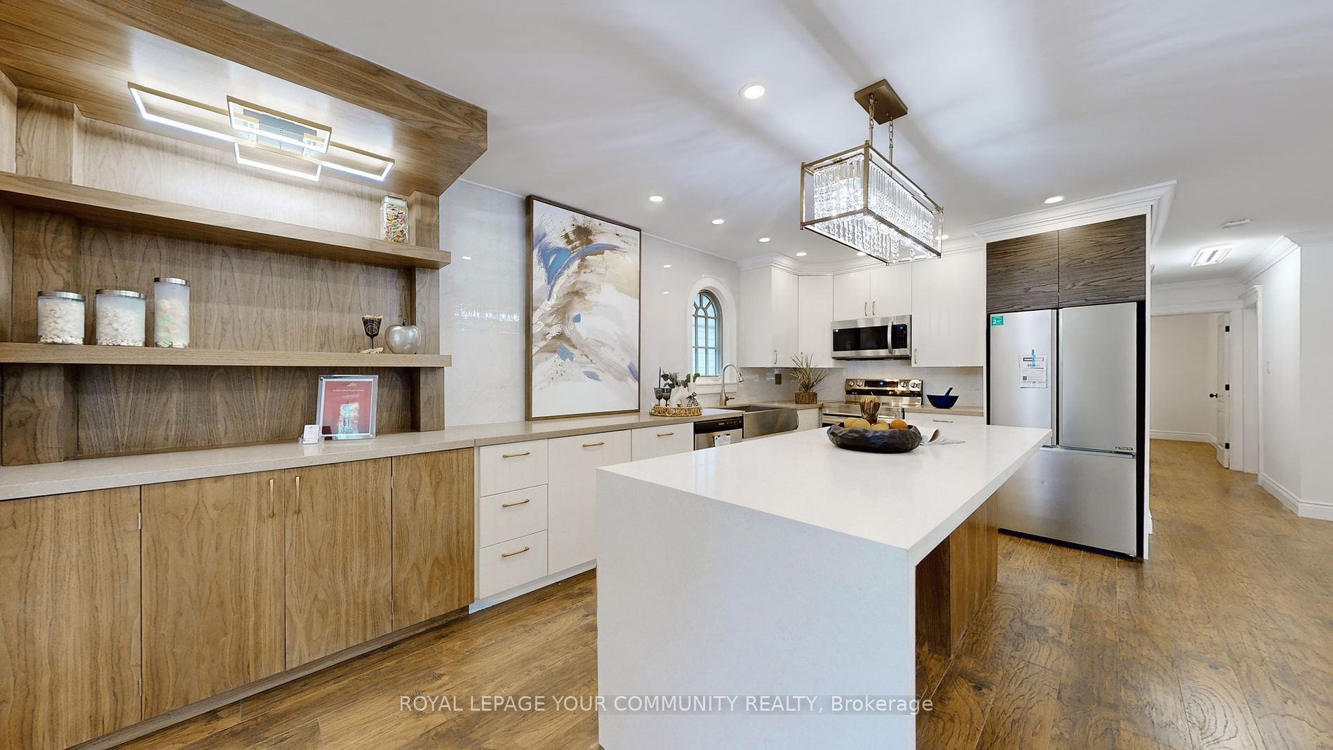 60 Hillview Drive