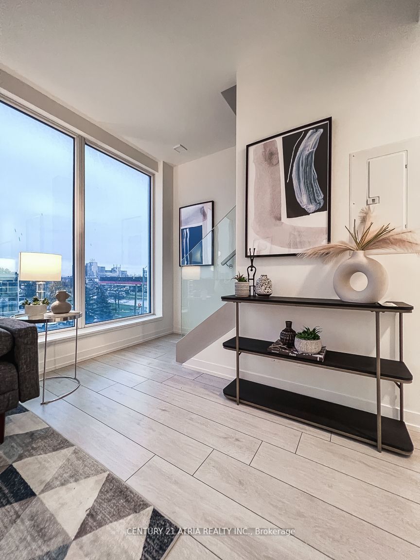 950 Portage Parkway, #202