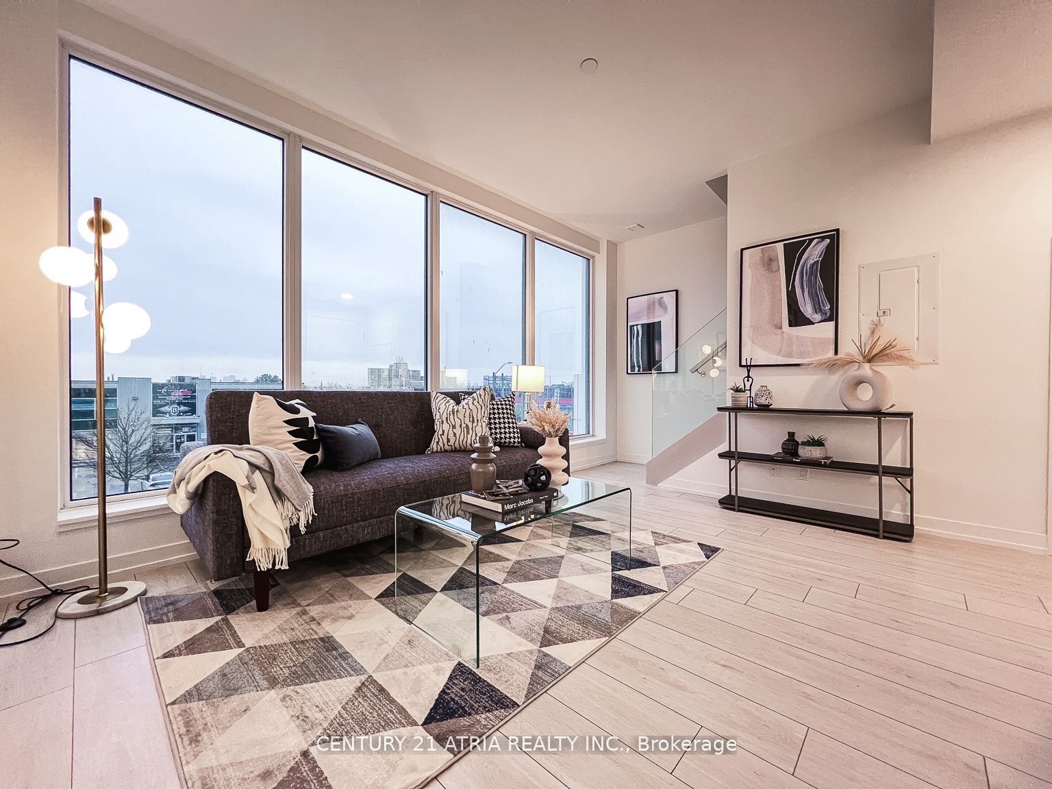 950 Portage Parkway, #202