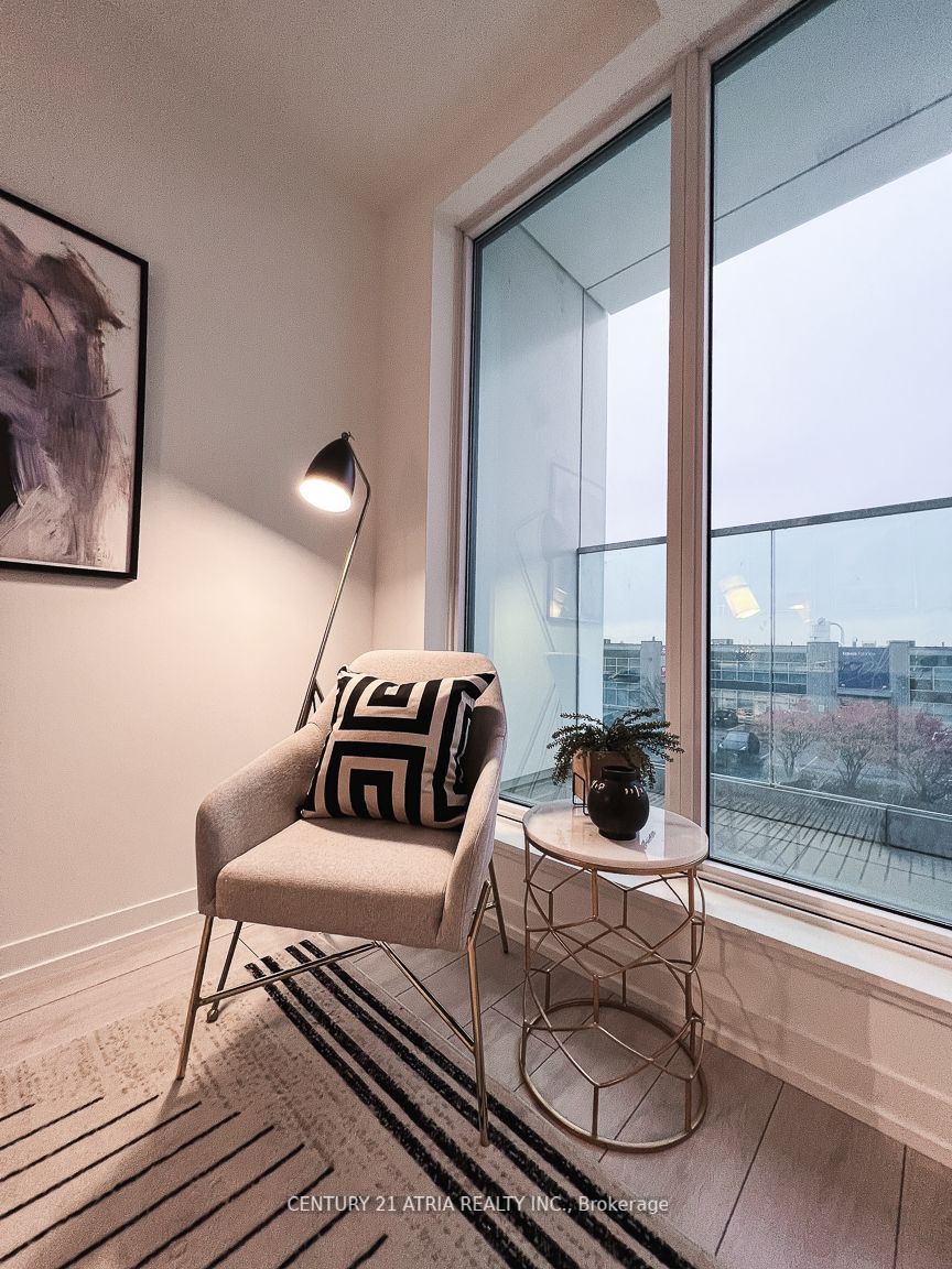 950 Portage Parkway, #202