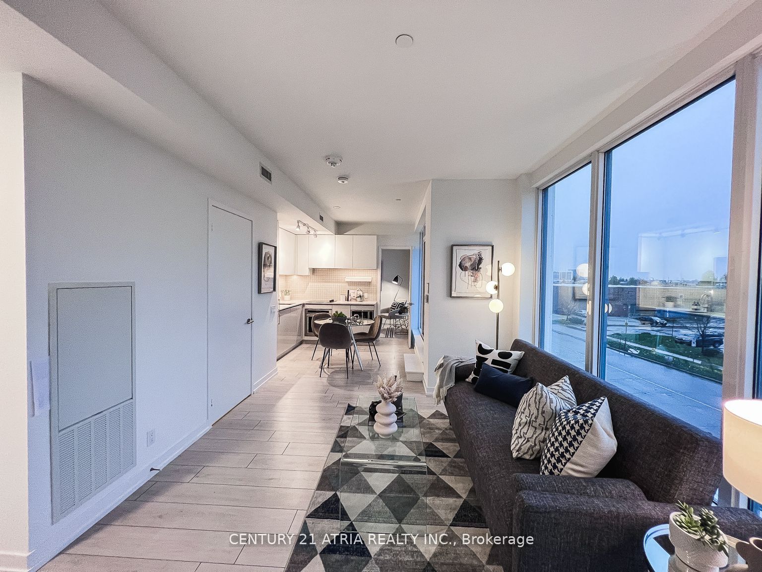 950 Portage Parkway, #202