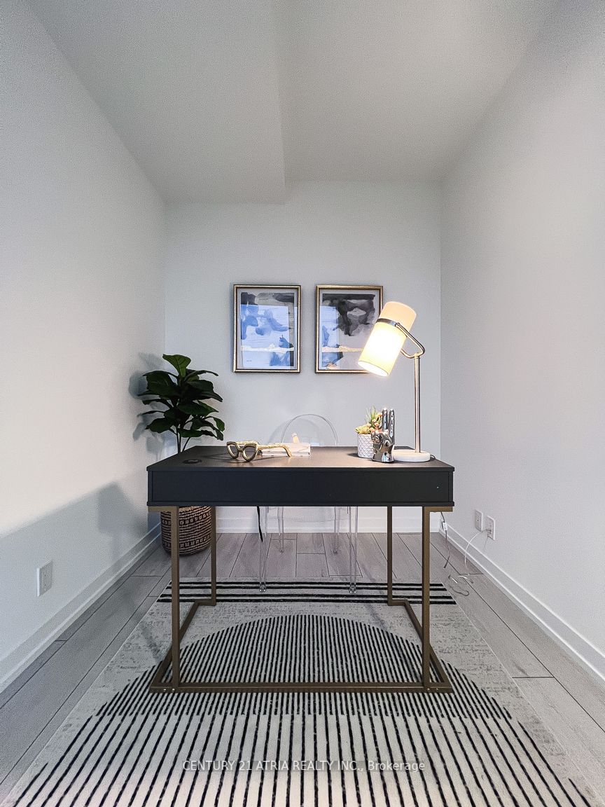 950 Portage Parkway, #202