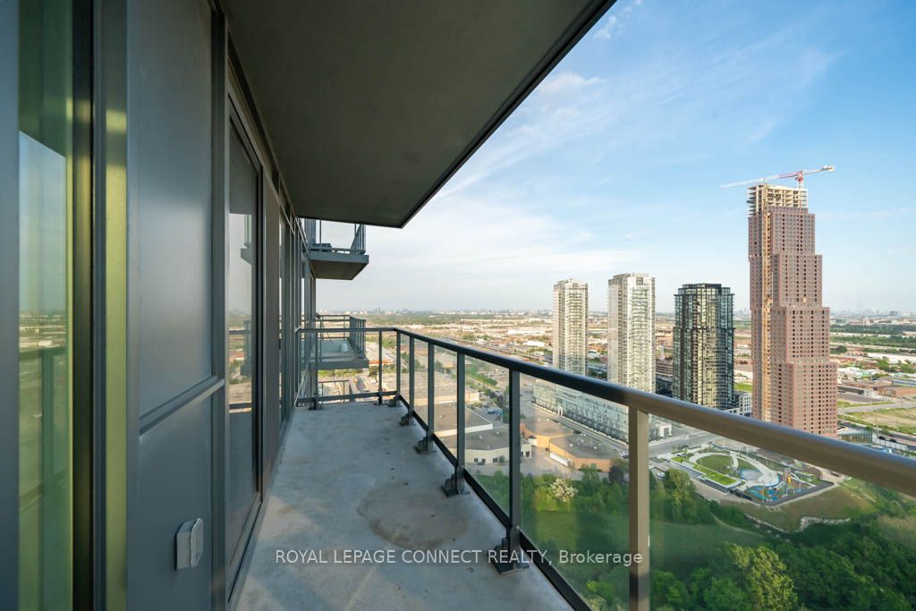 7895 Jane Street #3406
