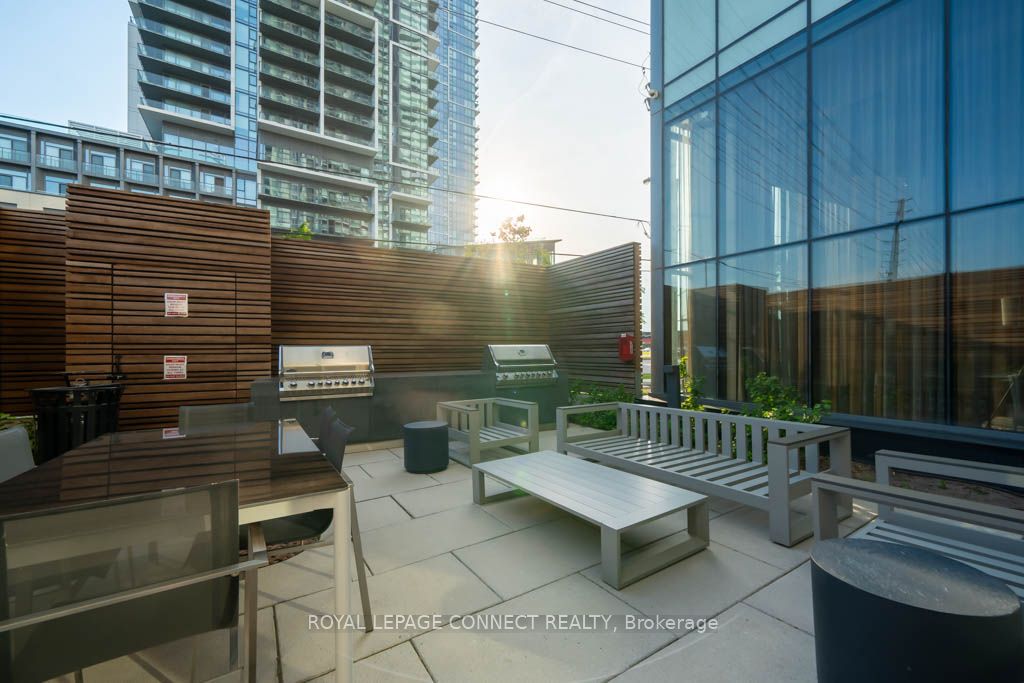 7895 Jane Street #3406