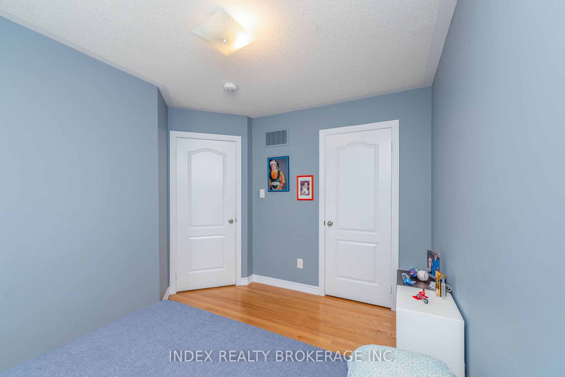 10 Porter Avenue, #26