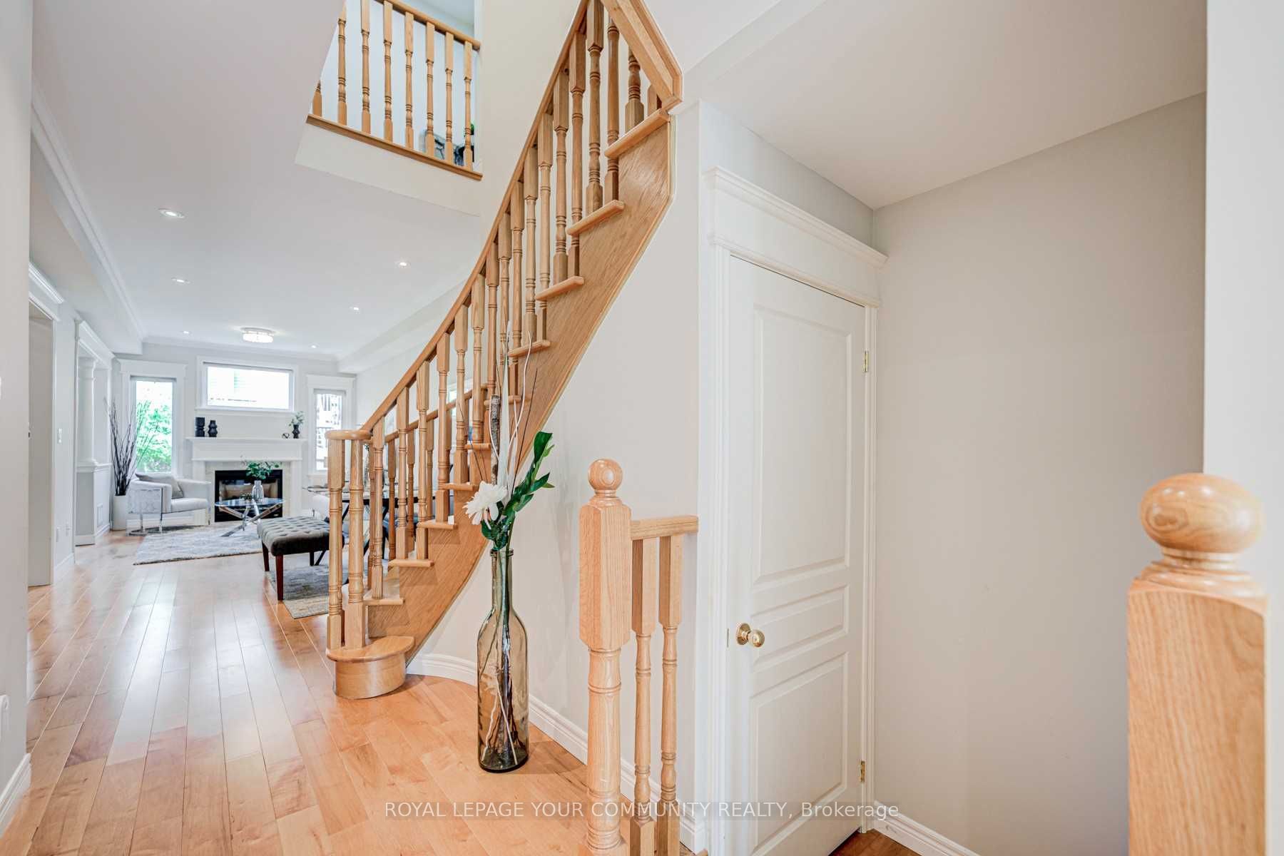 384 William Dunn Crescent