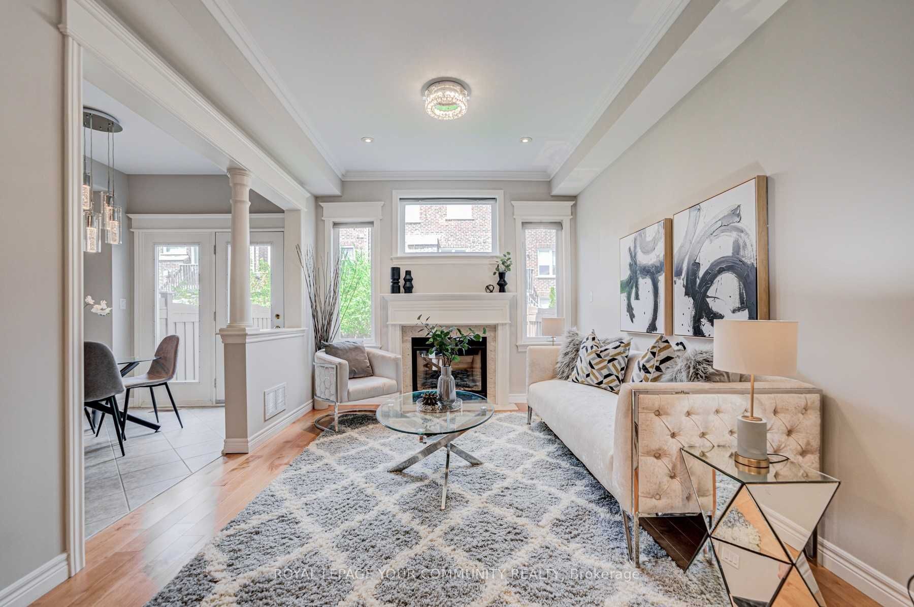 384 William Dunn Crescent