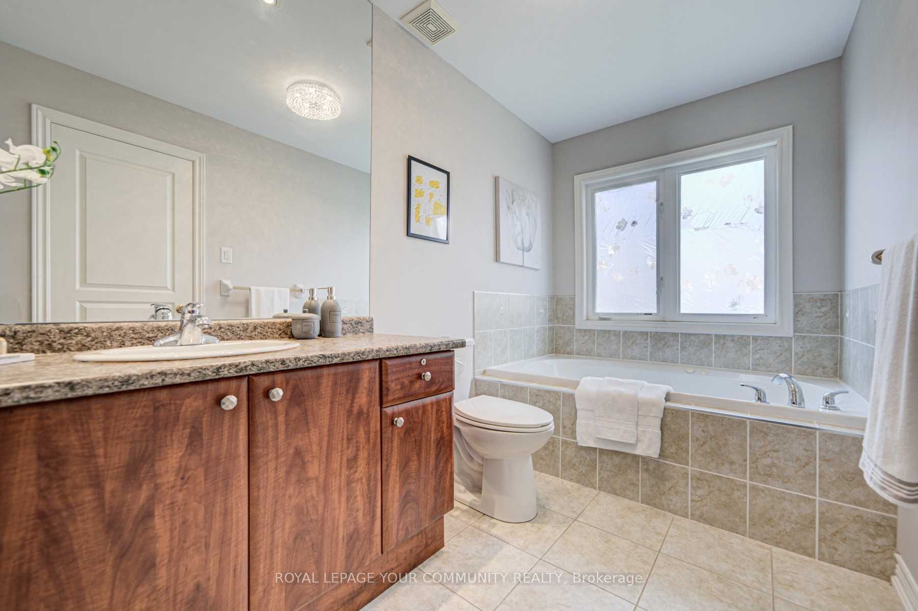 384 William Dunn Crescent