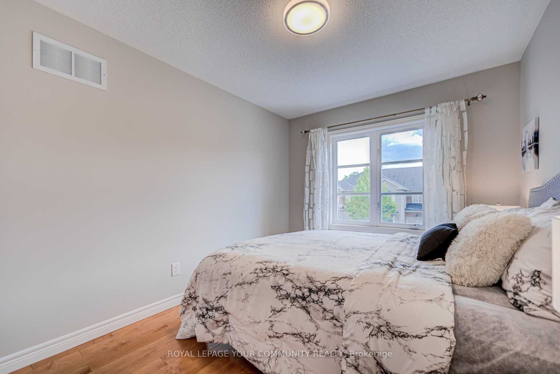 384 William Dunn Crescent