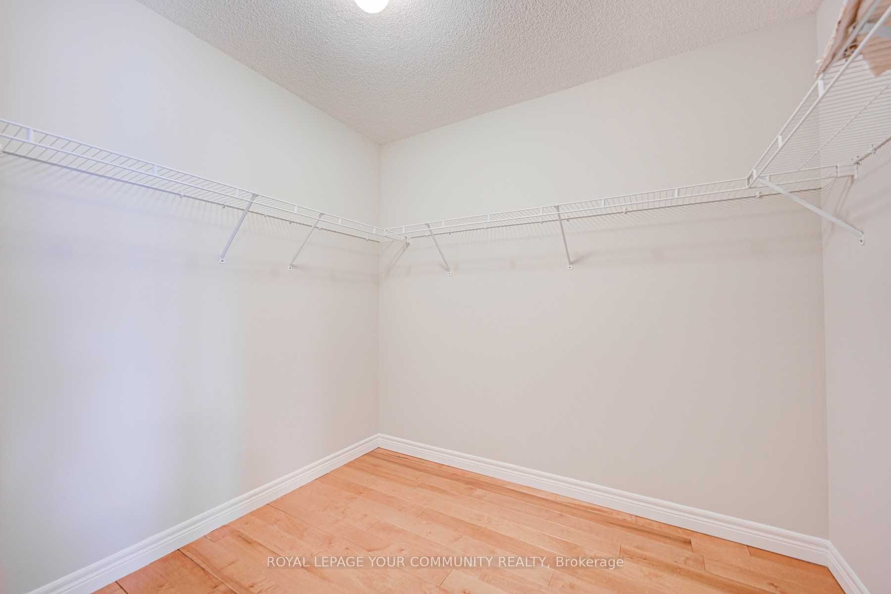 384 William Dunn Crescent