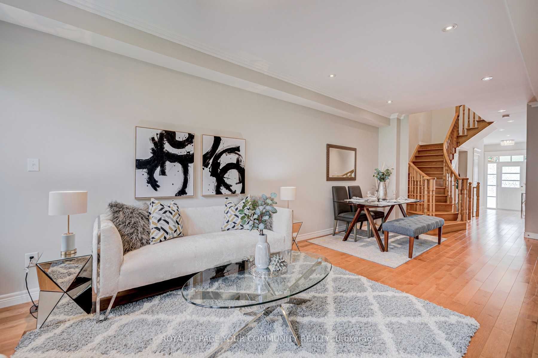 384 William Dunn Crescent
