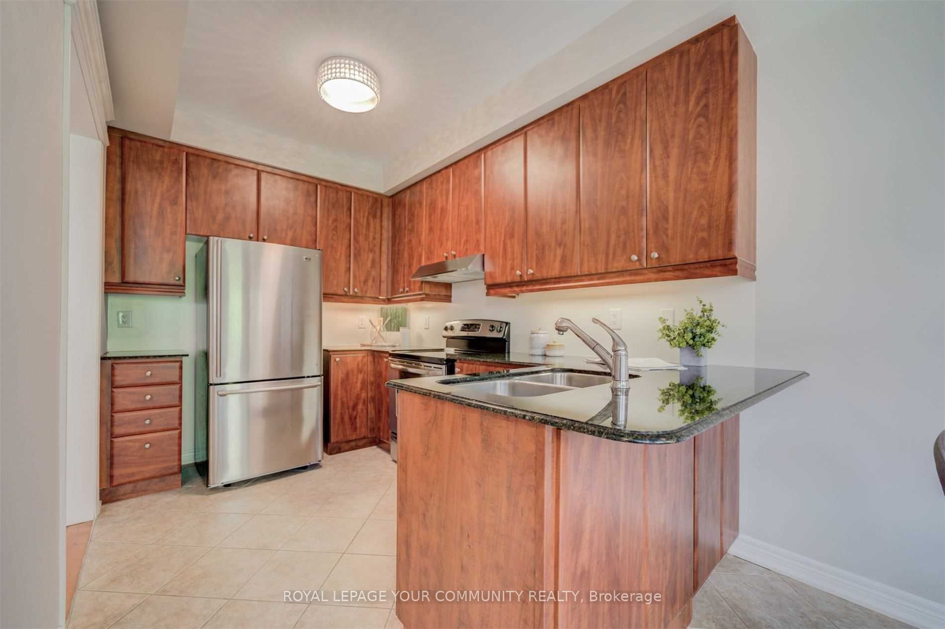 384 William Dunn Crescent