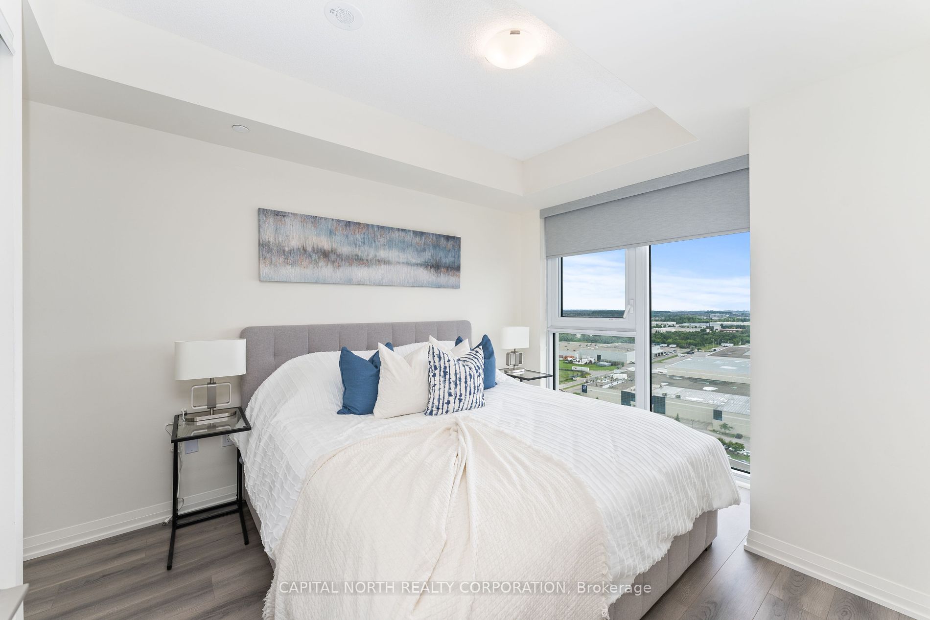 9000 Jane Street, #1812