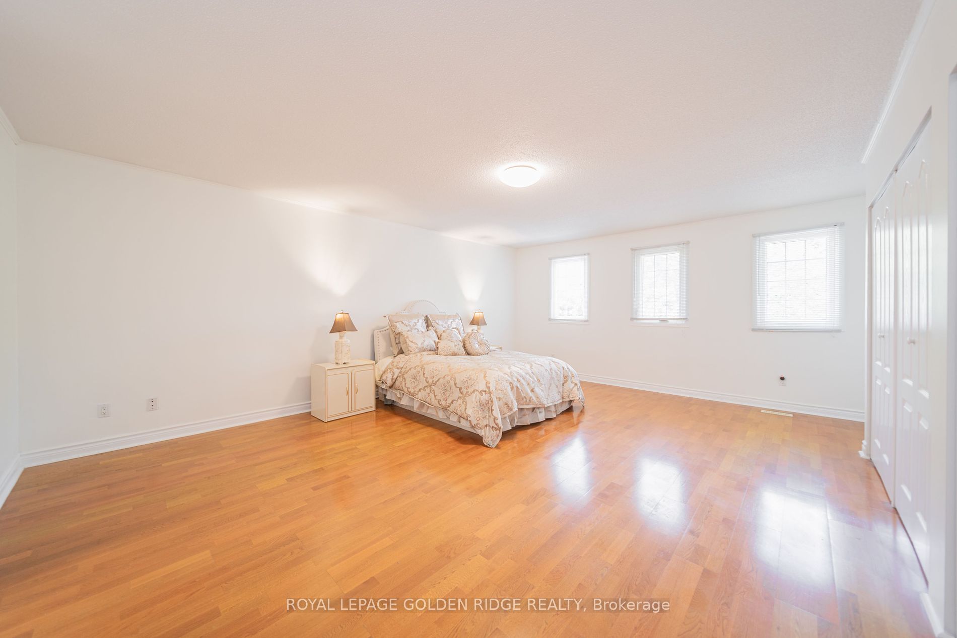 151 Old Surrey Lane