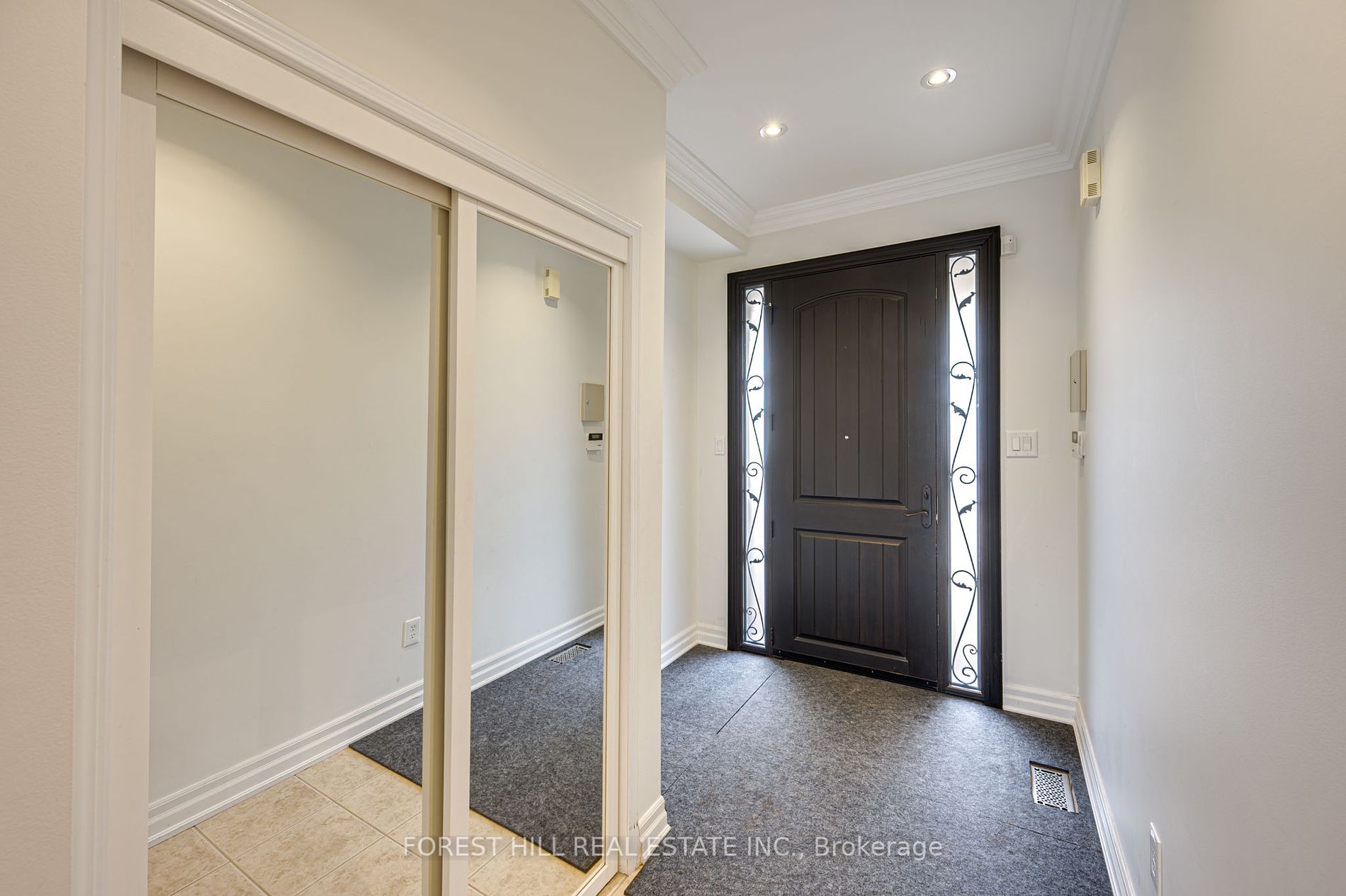 391 Vellore Park Avenue
