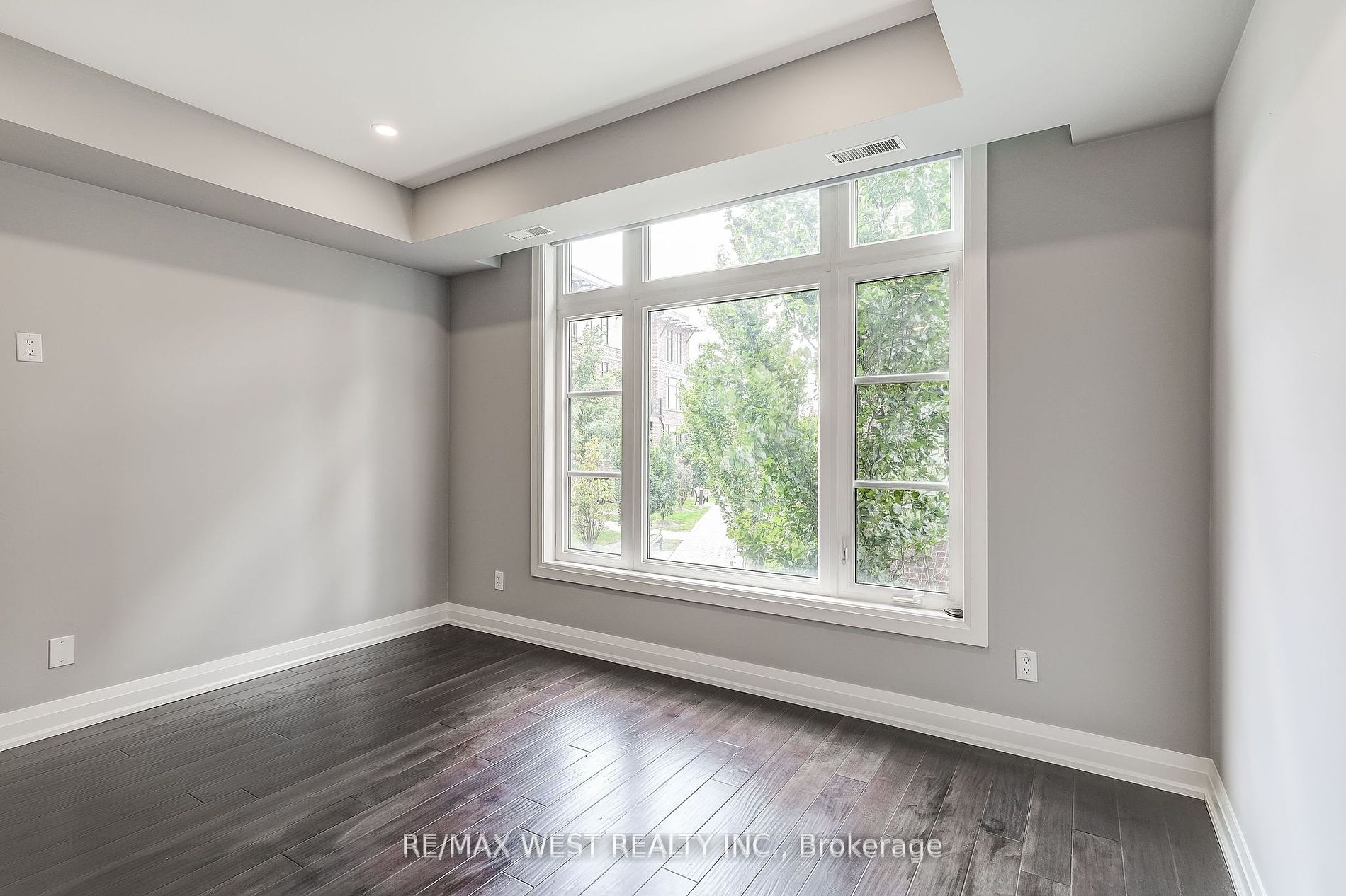 8169 Kipling Avenue E #22