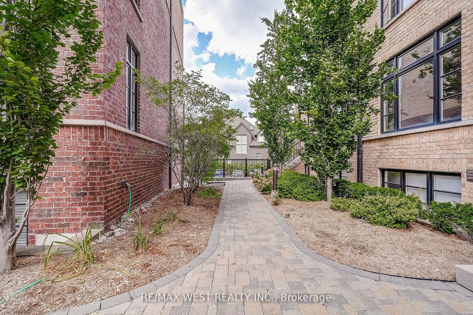 8169 Kipling Avenue E #22