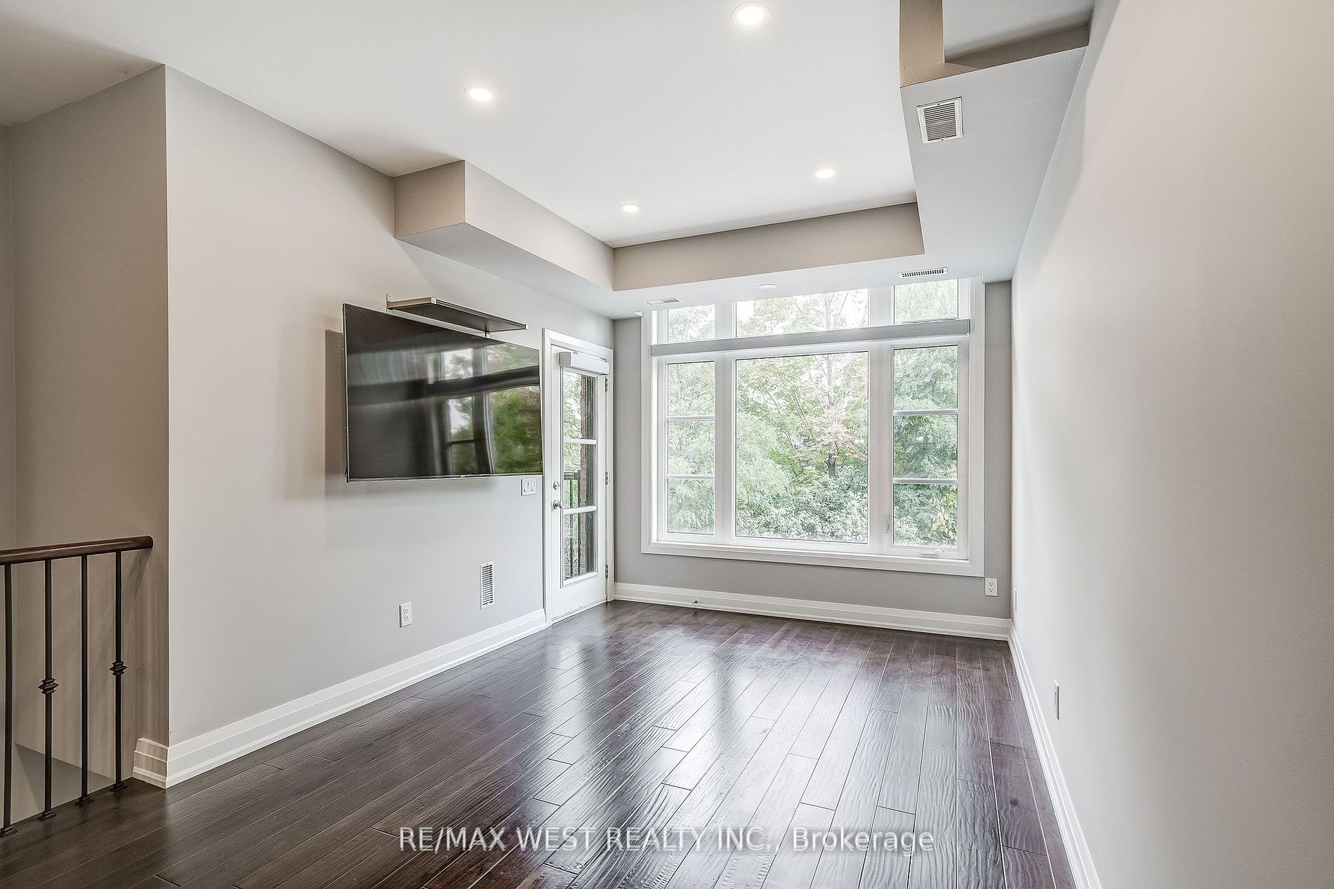 8169 Kipling Avenue E #22