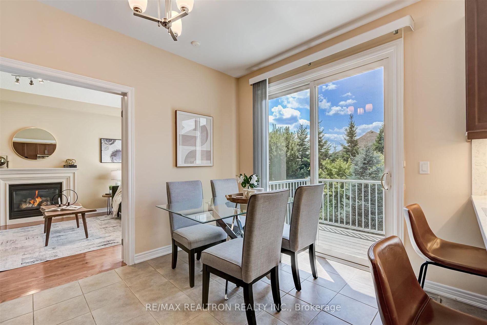 177 Vanda Dr