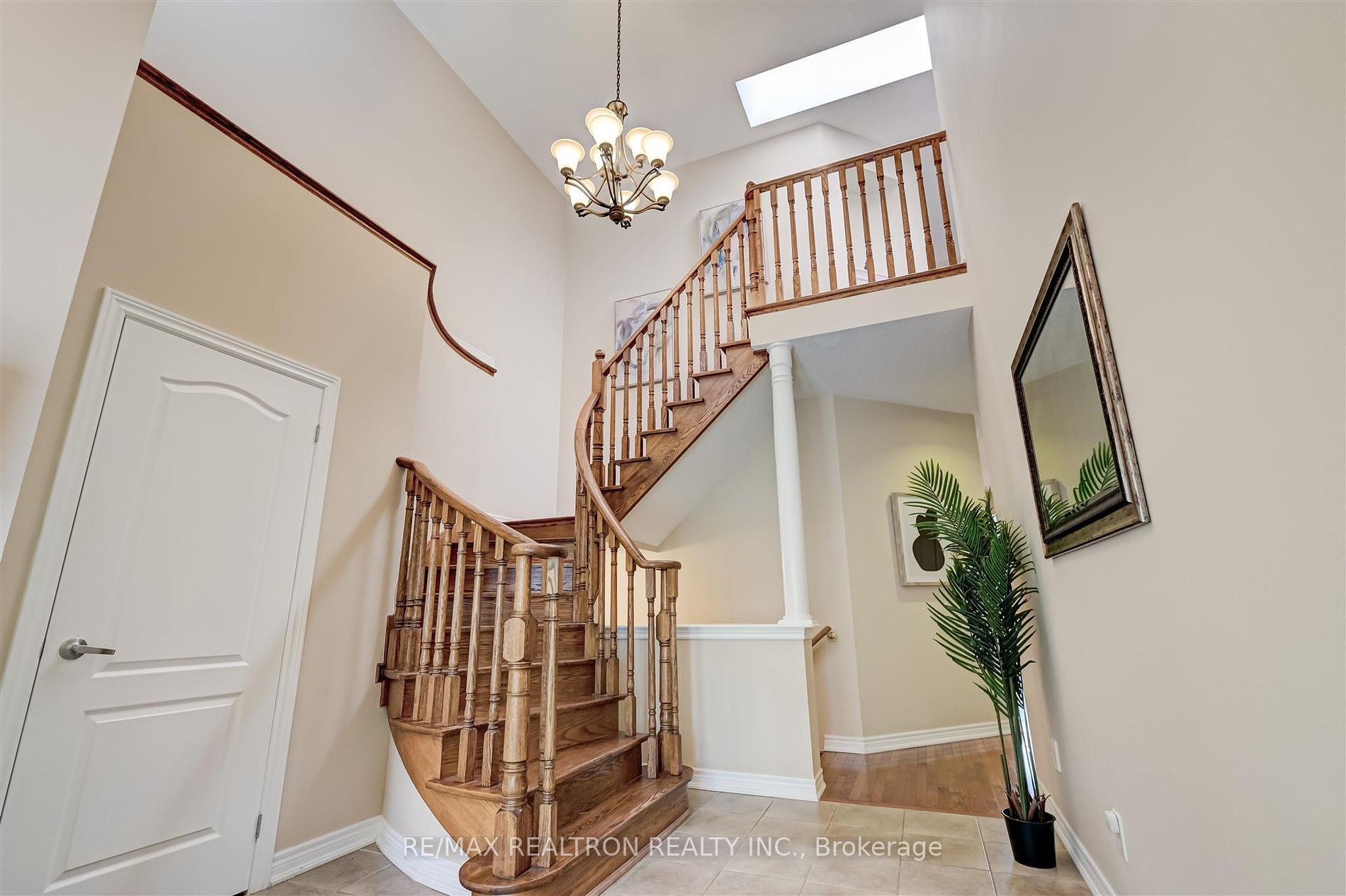 177 Vanda Dr