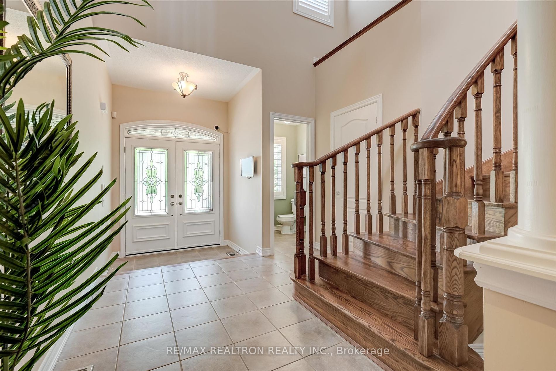 177 Vanda Dr