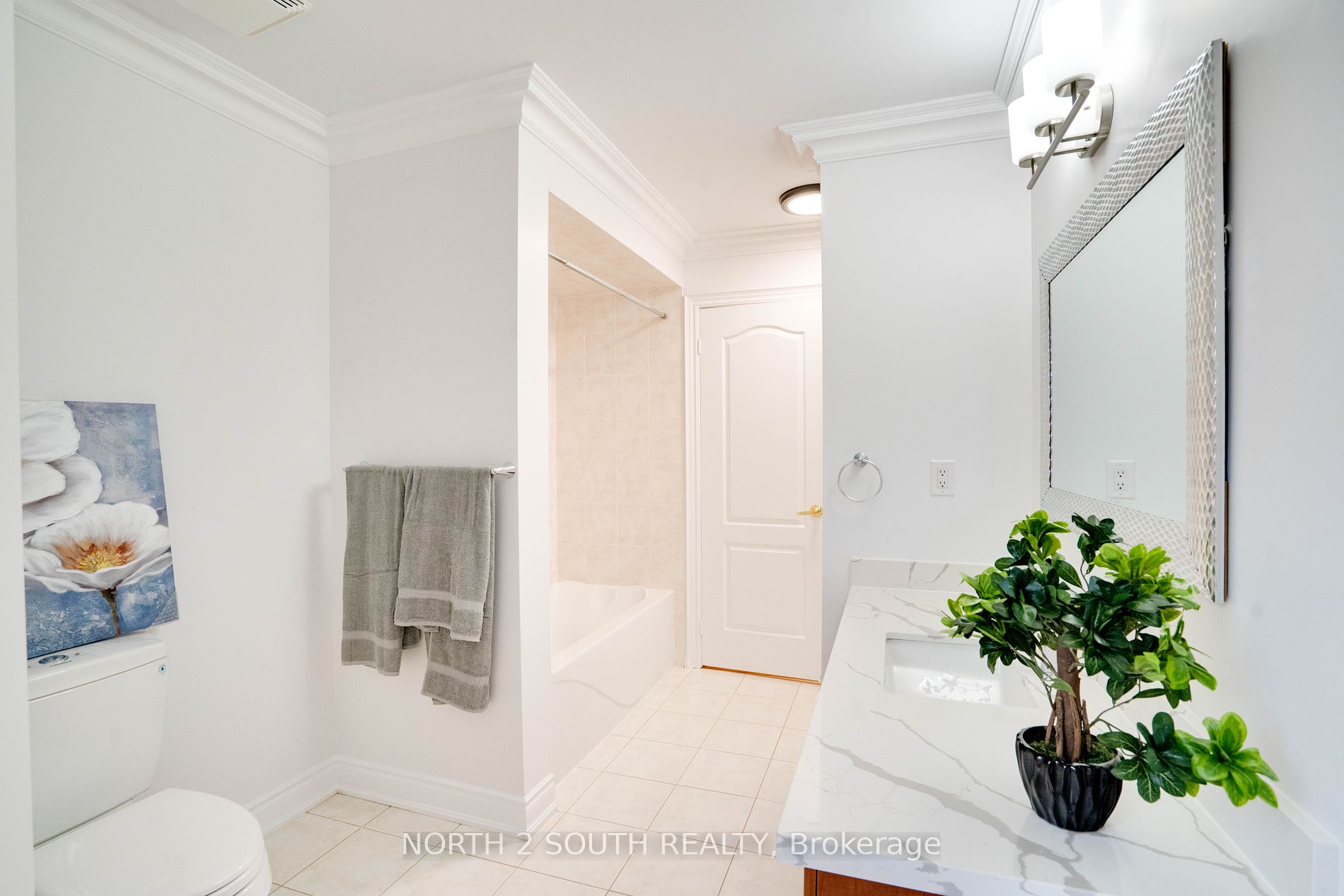 162 Via Borghese St