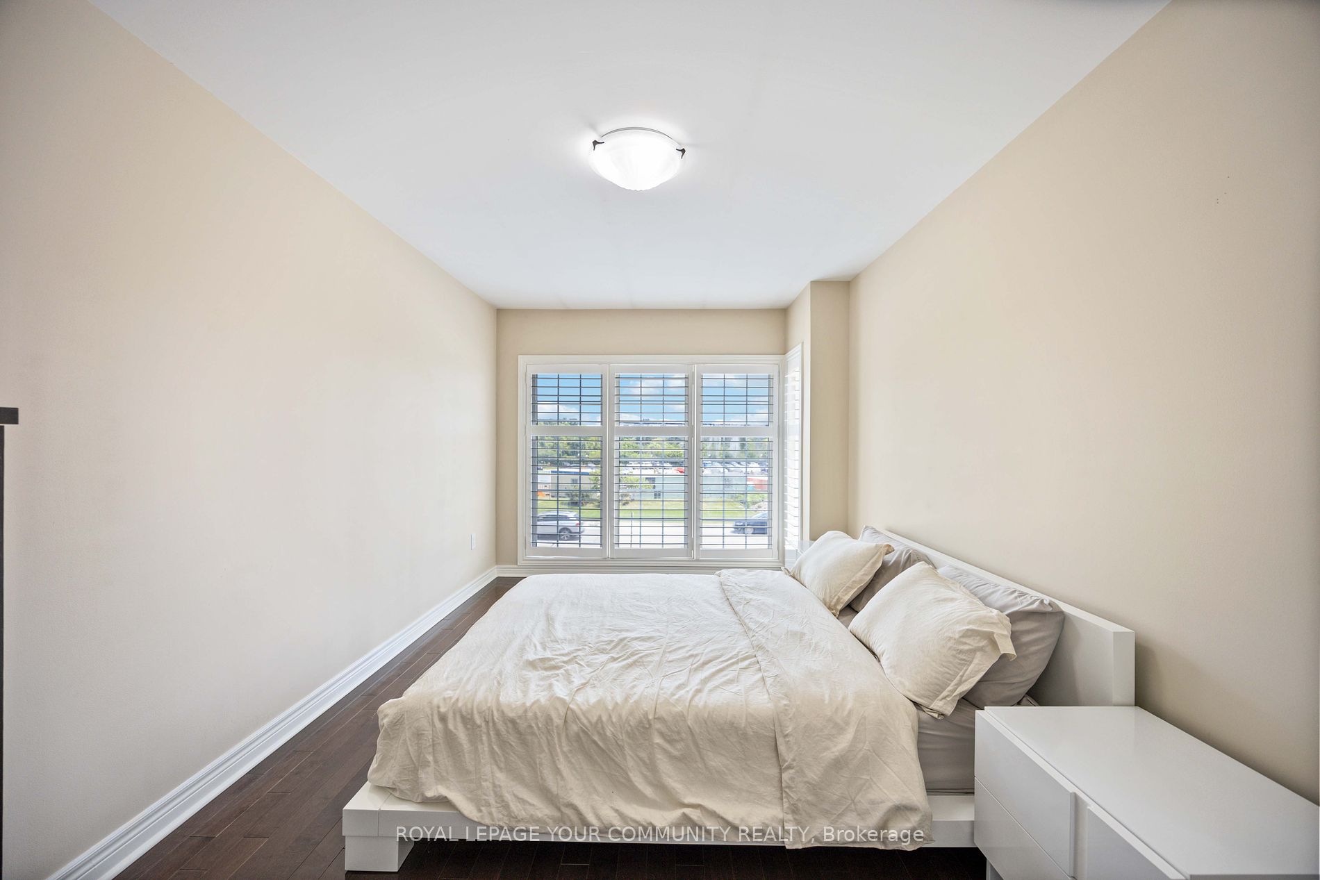 8900 Bathurst Street #37