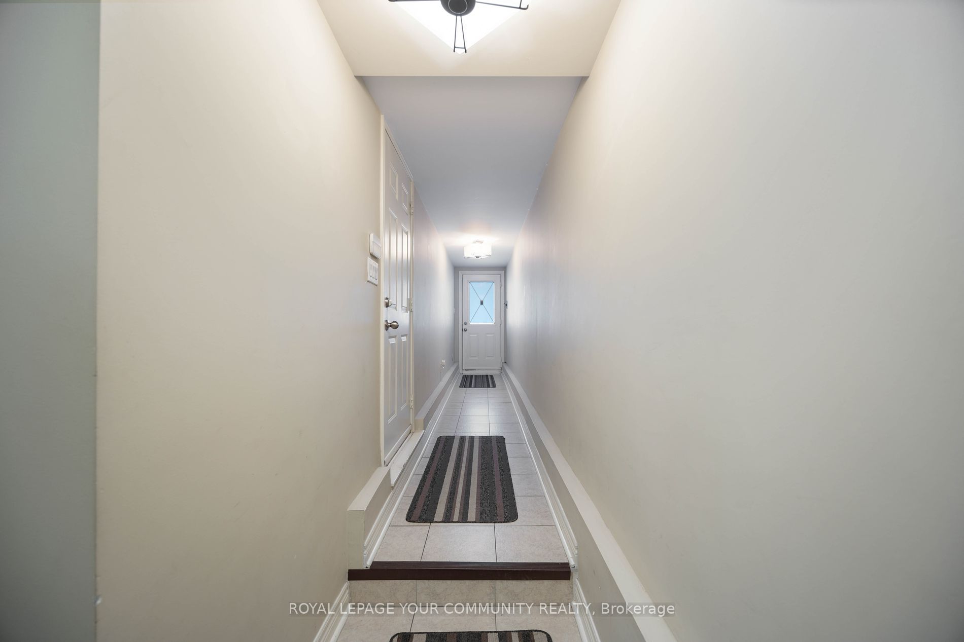 8900 Bathurst Street #37