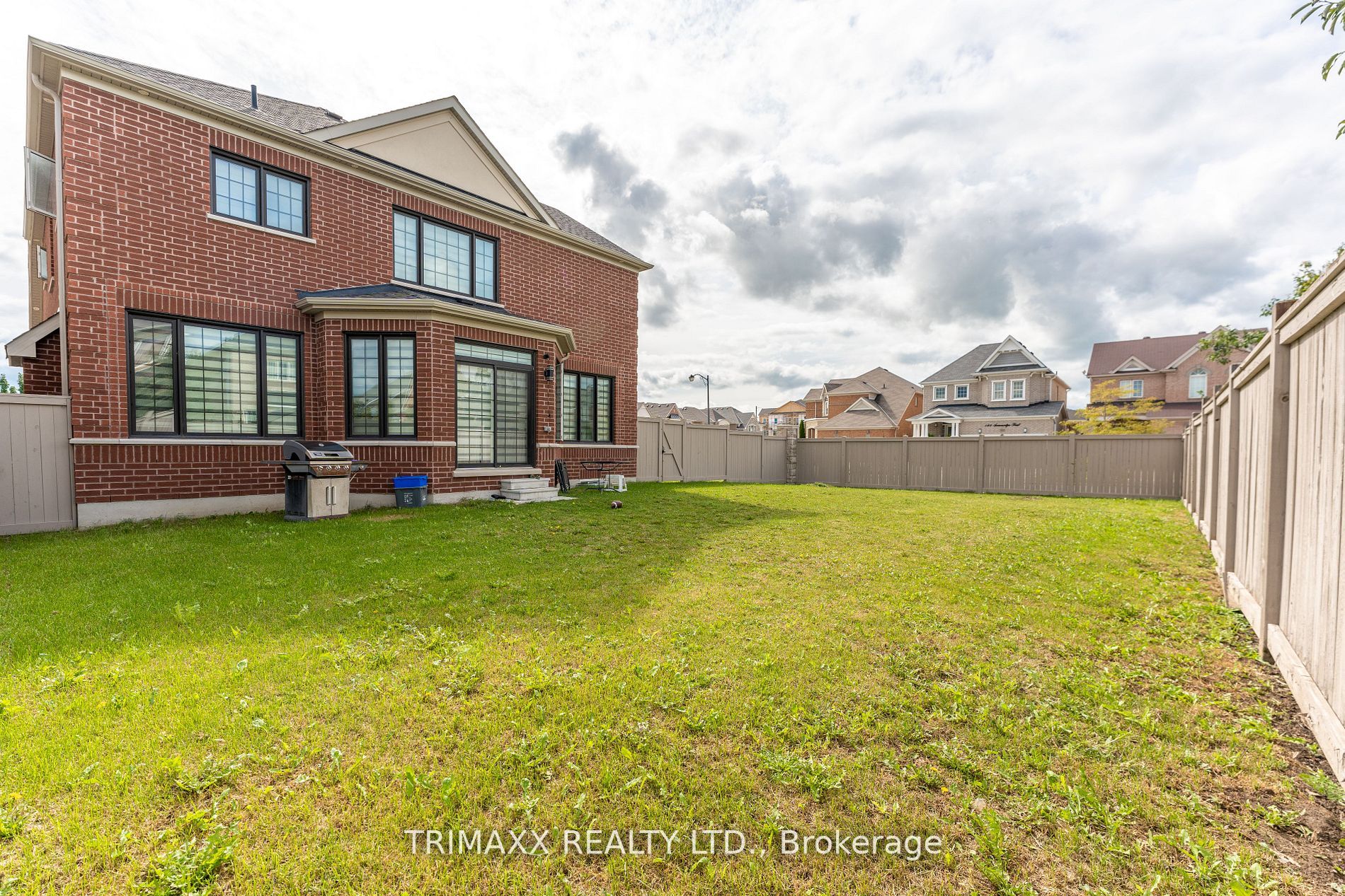 2 Downy Emerald Drive