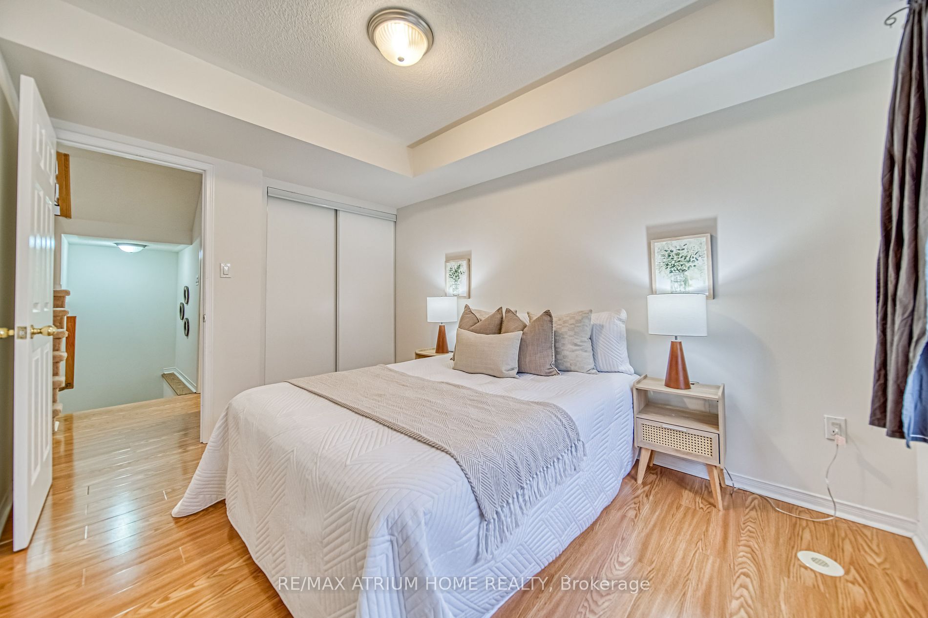 310 John St, #309
