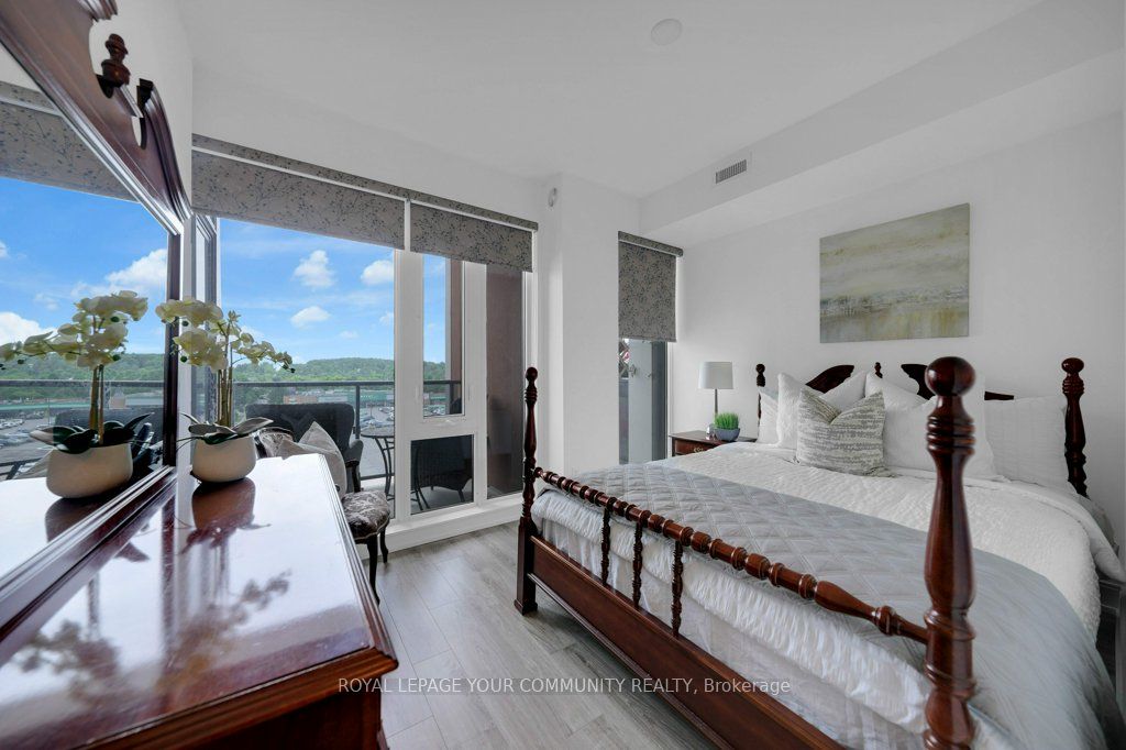9600 Yonge Street, #711B