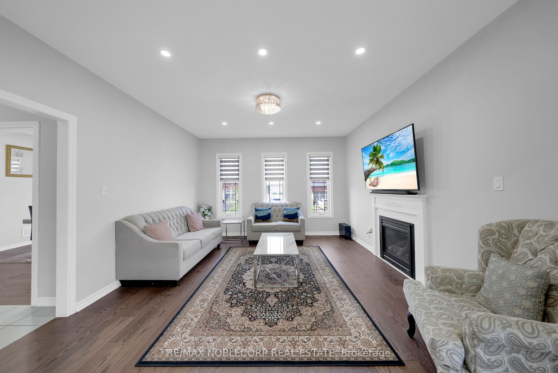 1 Walker Boulevard