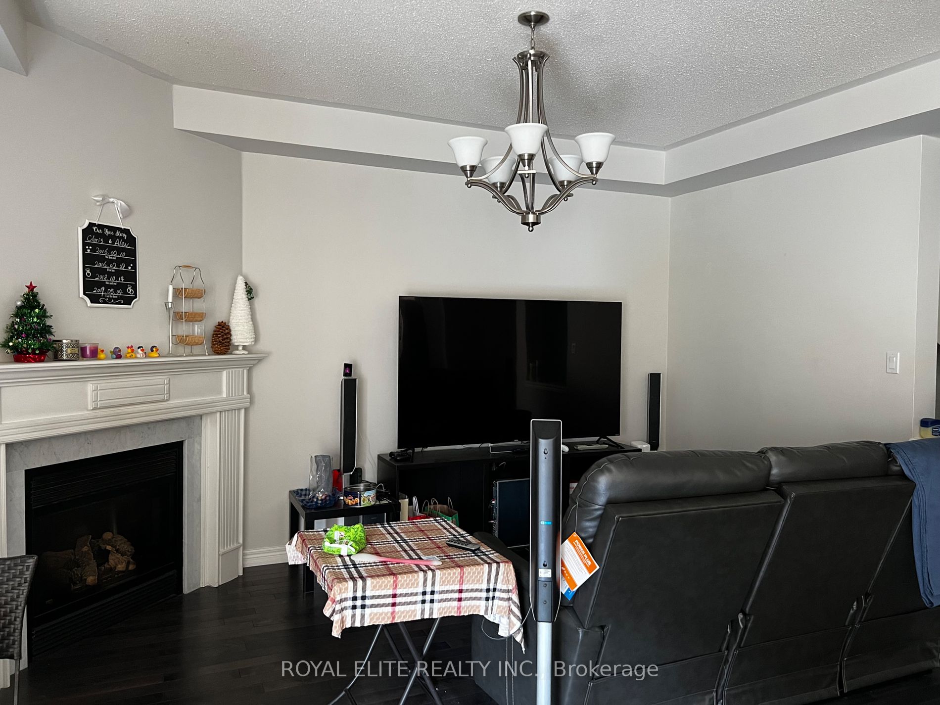 84 Battleford Ave