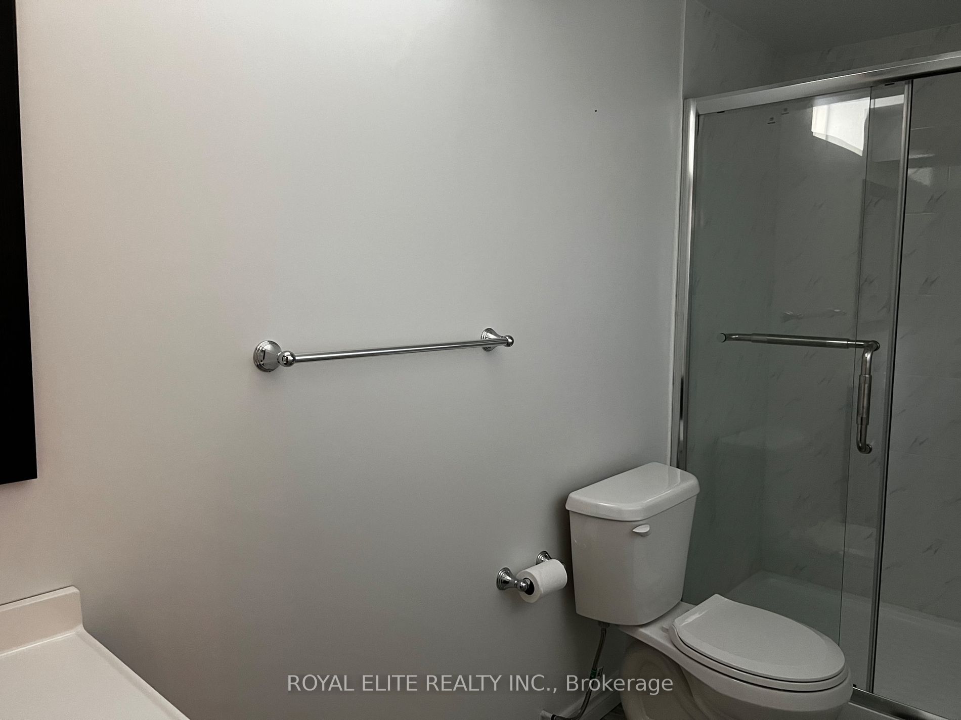 84 Battleford Ave