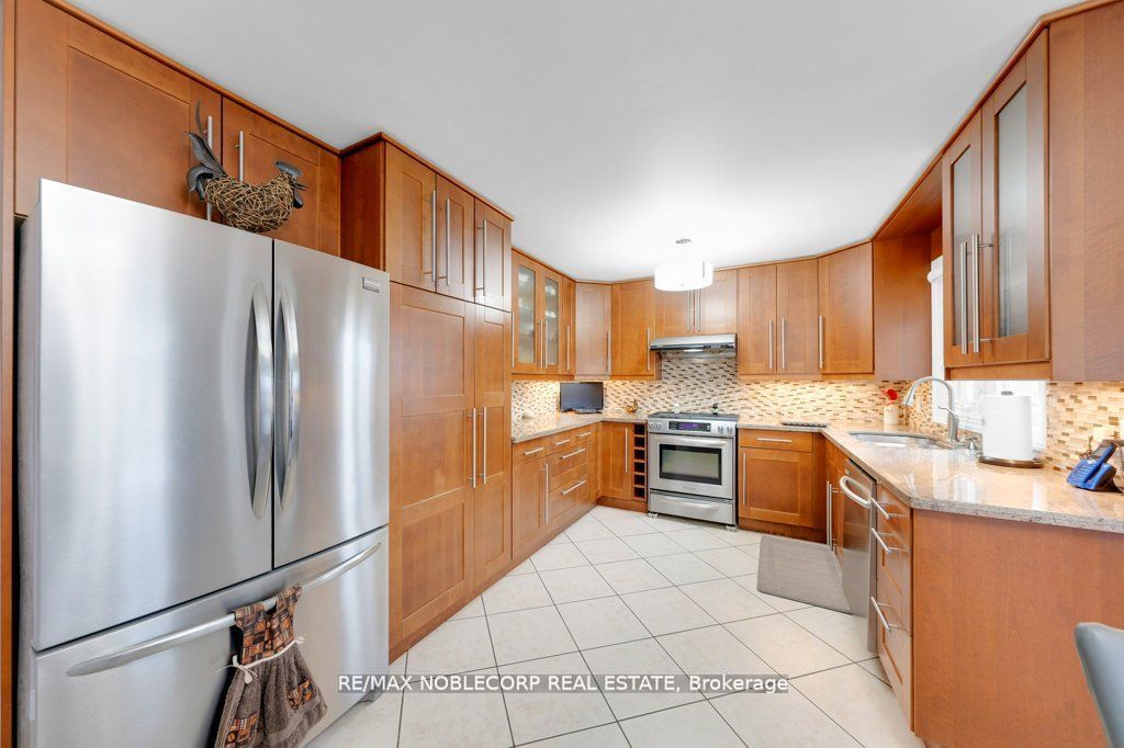 70 Lime Dr